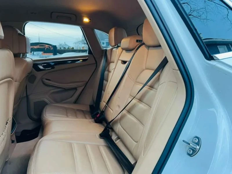 2015 Porsche Macan S - Image 10 of 12