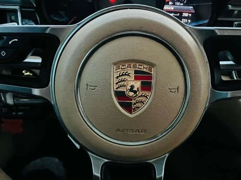 2015 Porsche Macan S - Image 11 of 12