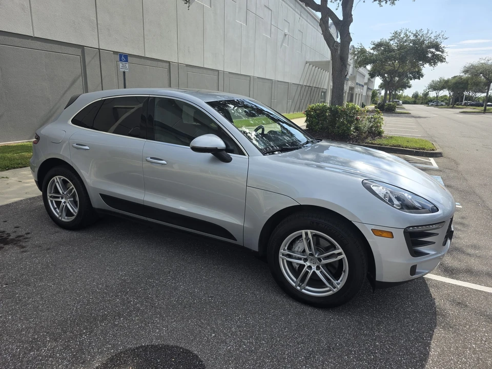 2015 Porsche Macan S - Image 6 of 31