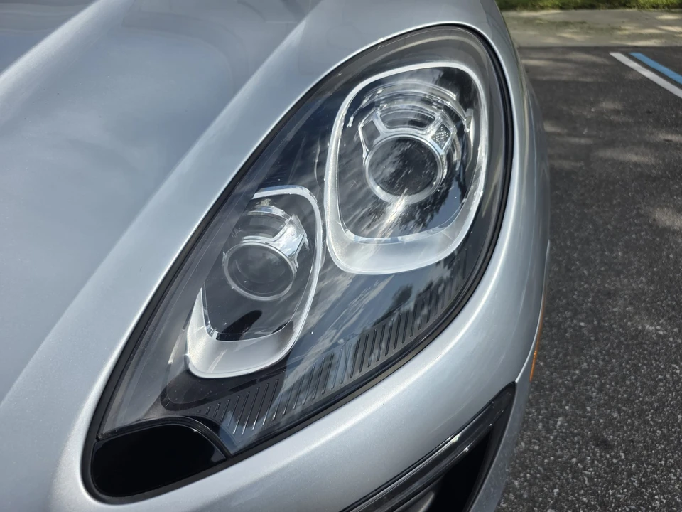 2015 Porsche Macan S - Image 28 of 31