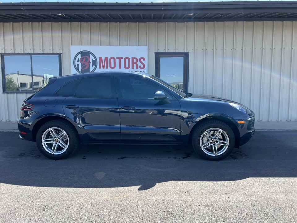 2015 Porsche Macan S - Image 11 of 21