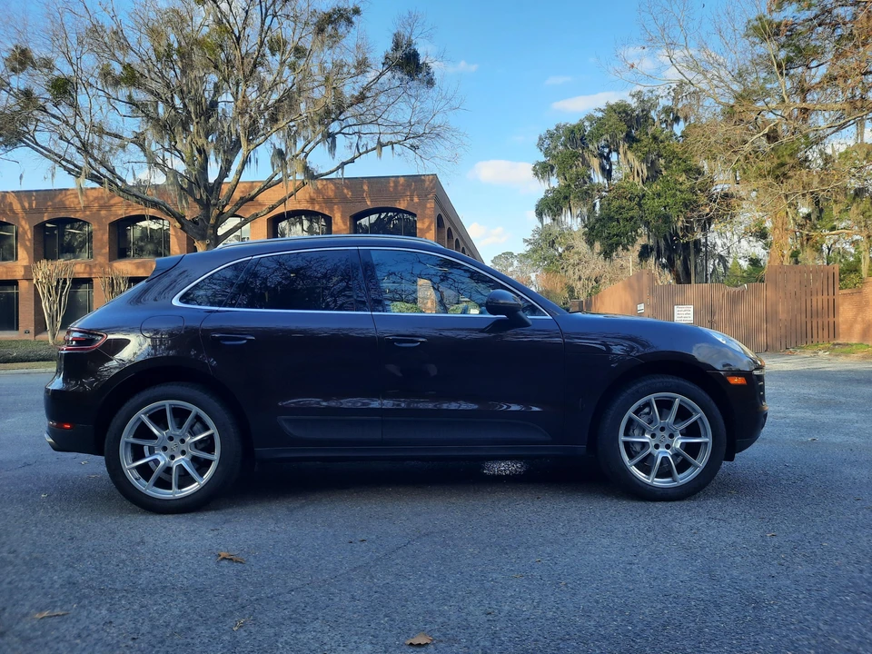 2015 Porsche Macan S - Image 26 of 31