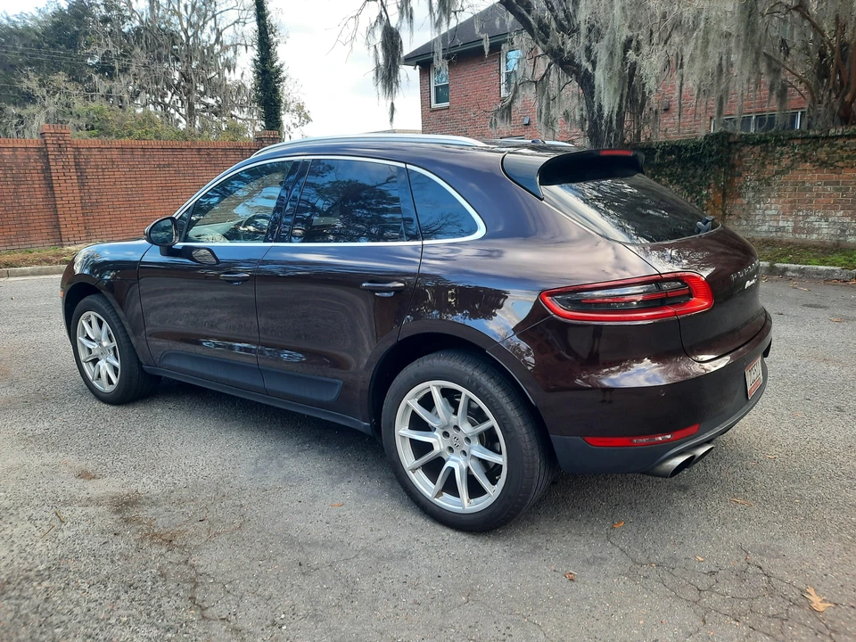 2015 Porsche Macan S - Image 15 of 31