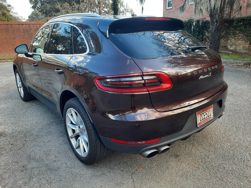 2015 Porsche Macan S - Image 17 of 31