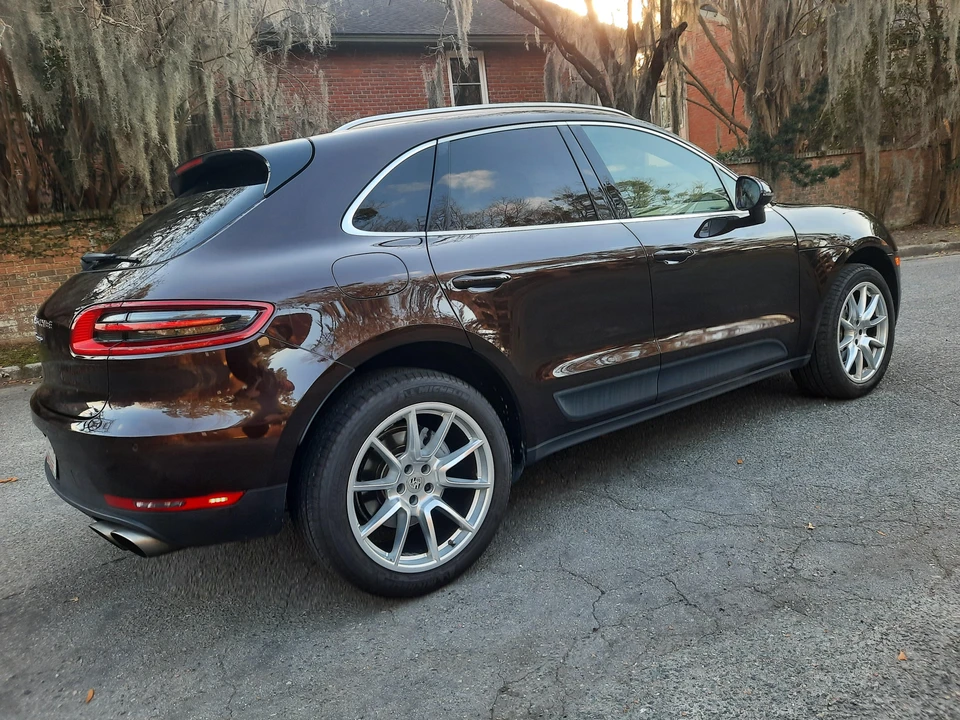 2015 Porsche Macan S - Image 24 of 31