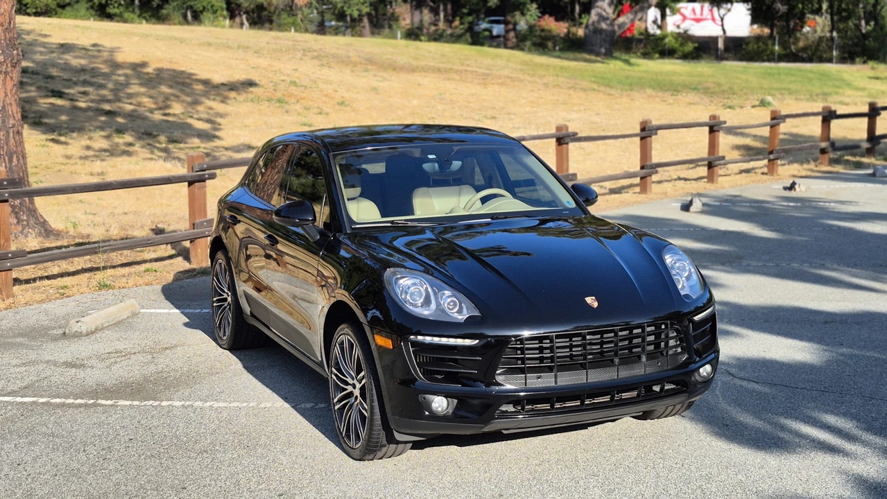 2015 Porsche Macan S - Image 29 of 31