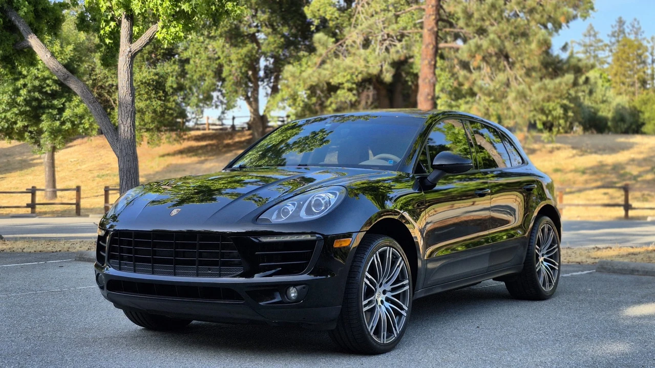 2015 Porsche Macan S - Image 13 of 31