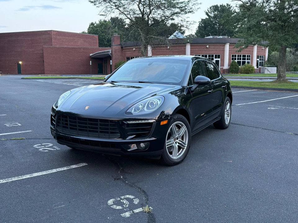 2015 Porsche Macan S - Image 11 of 31