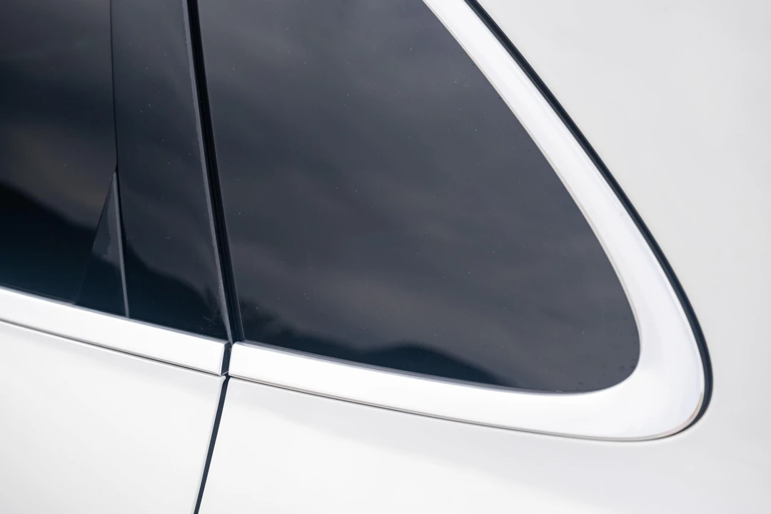 2015 Porsche Macan S - Image 28 of 31