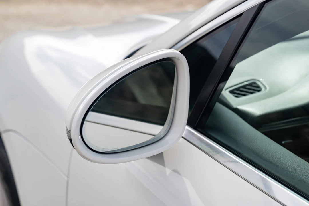 2015 Porsche Macan S - Image 25 of 31
