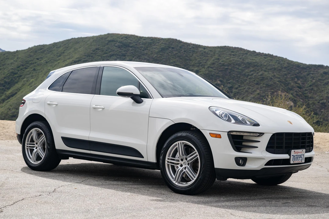 2015 Porsche Macan S - Image 11 of 31