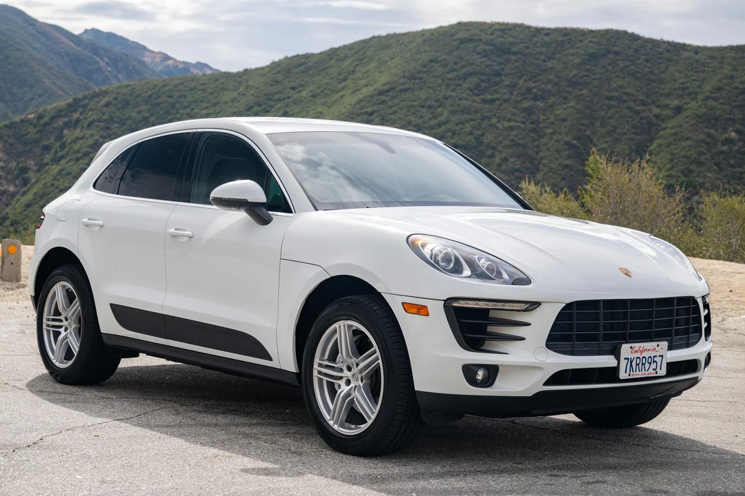 2015 Porsche Macan S - Image 13 of 31