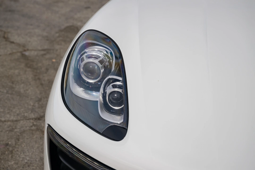 2015 Porsche Macan S - Image 14 of 31