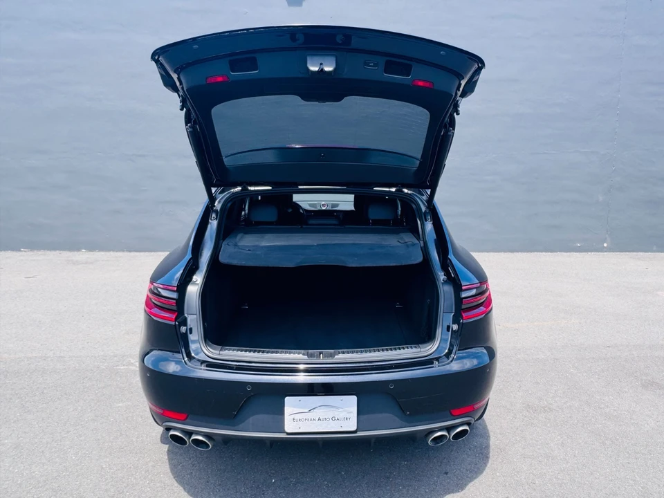 2015 Porsche Macan S - Image 10 of 31