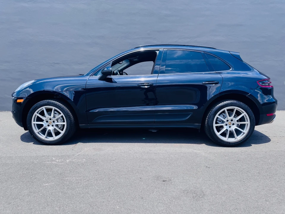 2015 Porsche Macan S - Image 14 of 31