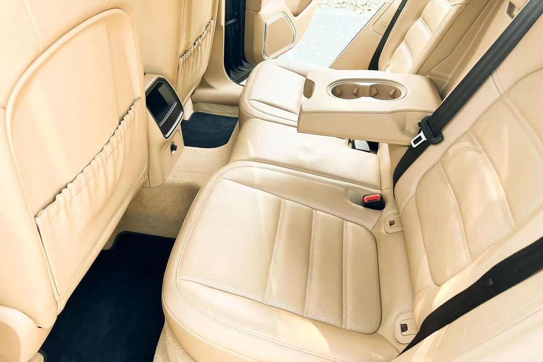 2015 Porsche Macan S - Image 30 of 31