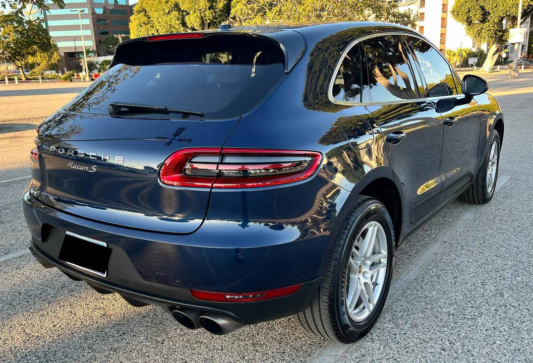 2015 Porsche Macan S - Image 9 of 31