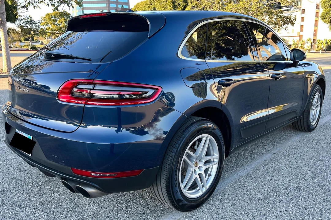2015 Porsche Macan S - Image 11 of 31