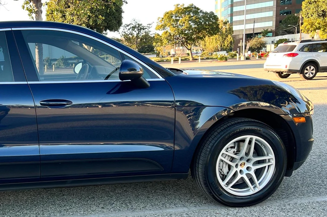 2015 Porsche Macan S - Image 20 of 31