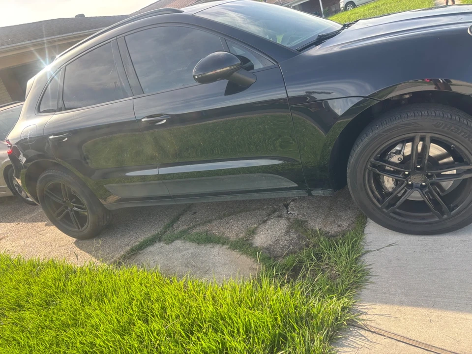 2015 Porsche Macan S - Image 2 of 6