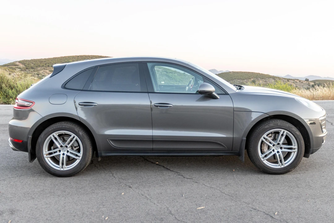 2015 Porsche Macan S - Image 3 of 31