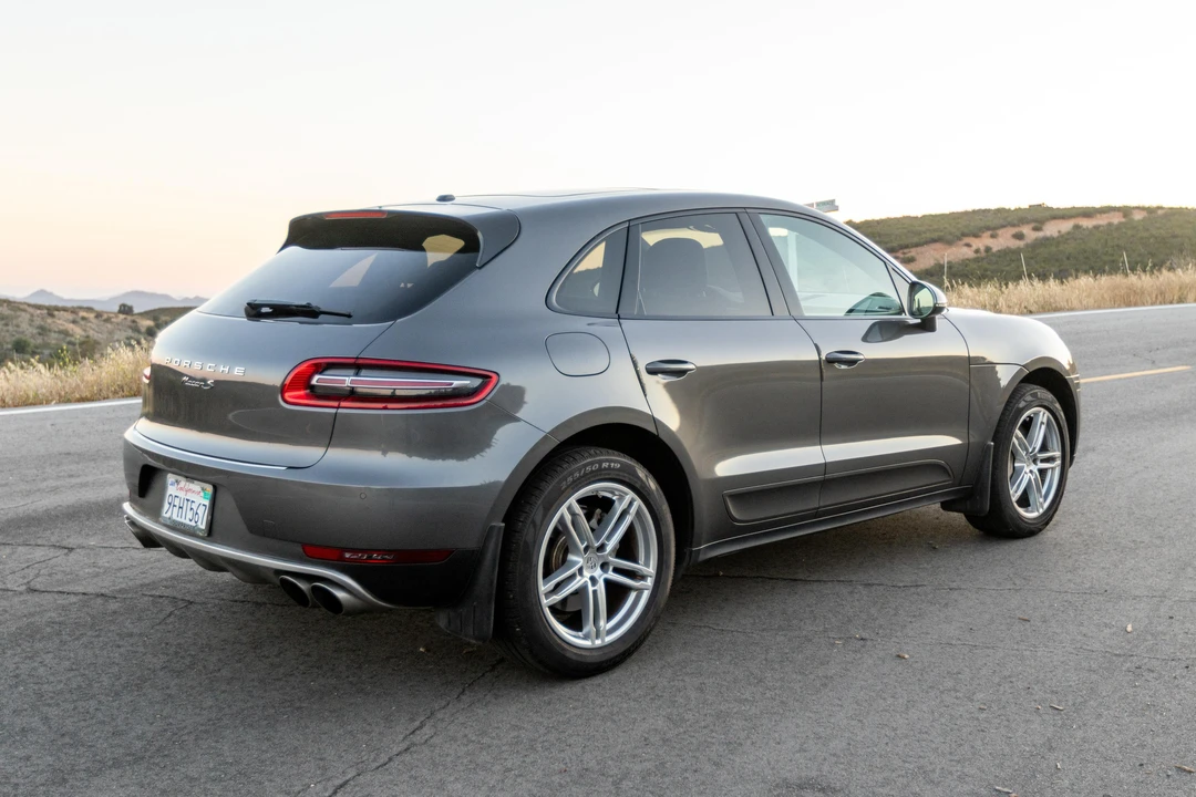2015 Porsche Macan S - Image 9 of 31