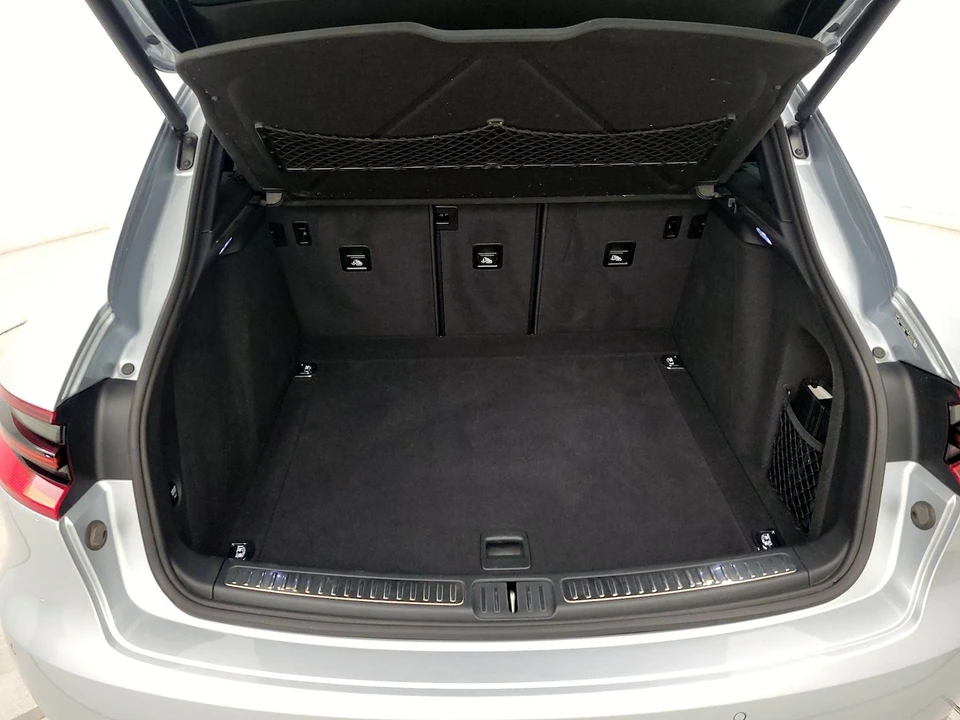 2015 Porsche Macan S - Image 17 of 22