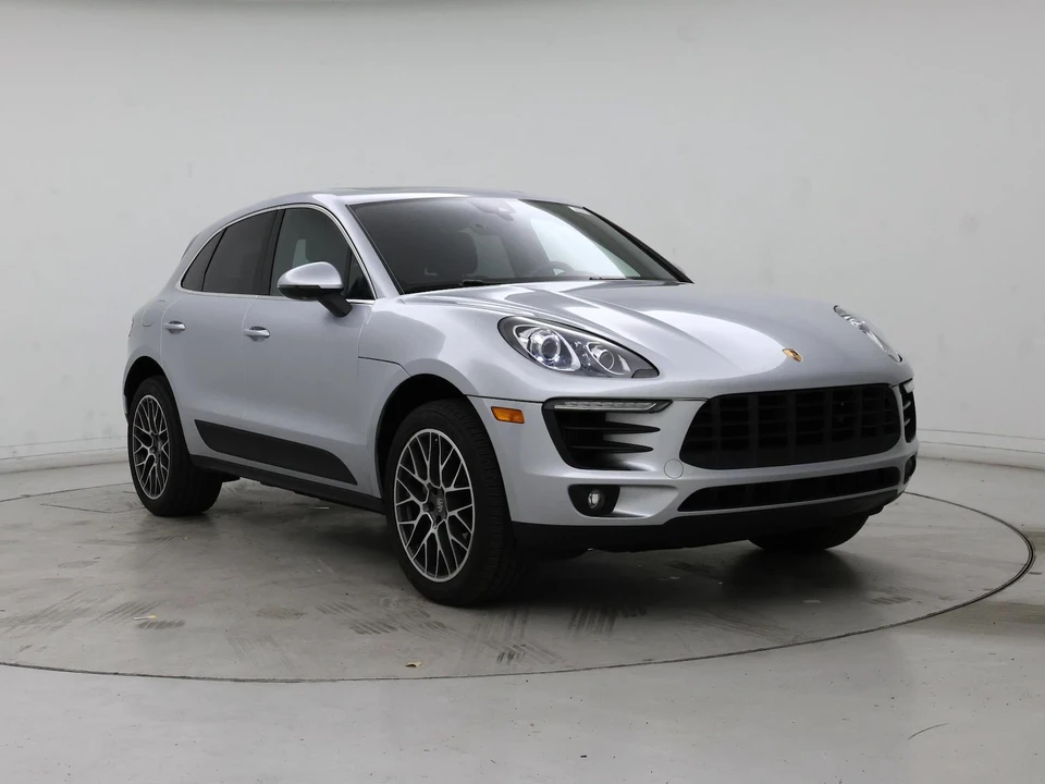 2015 Porsche Macan S - Image 2 of 22