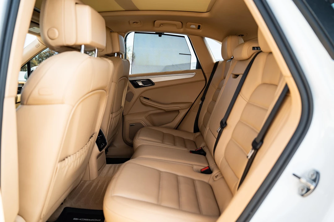 2015 Porsche Macan S - Image 29 of 31