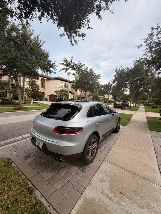 2015 Porsche Macan S - Image 6 of 11