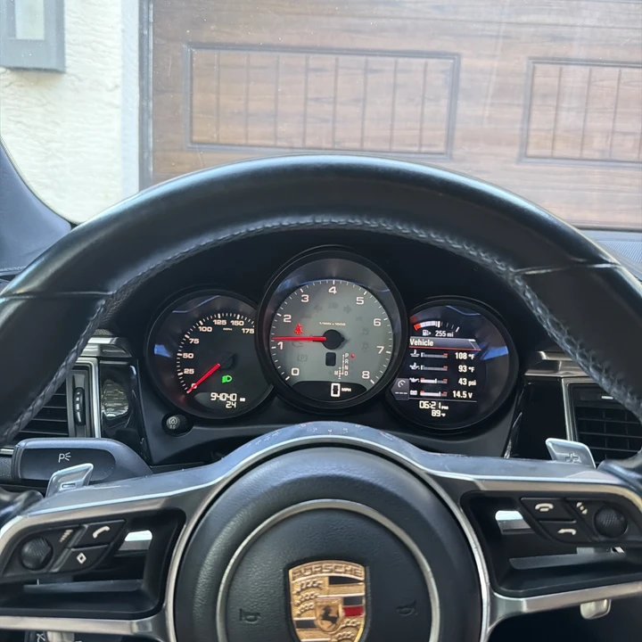 2015 Porsche Macan S - Image 8 of 11