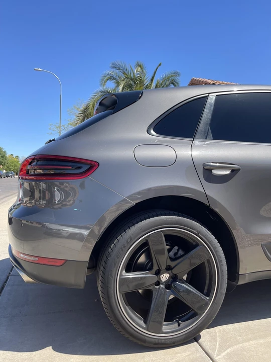 2015 Porsche Macan S - Image 16 of 31