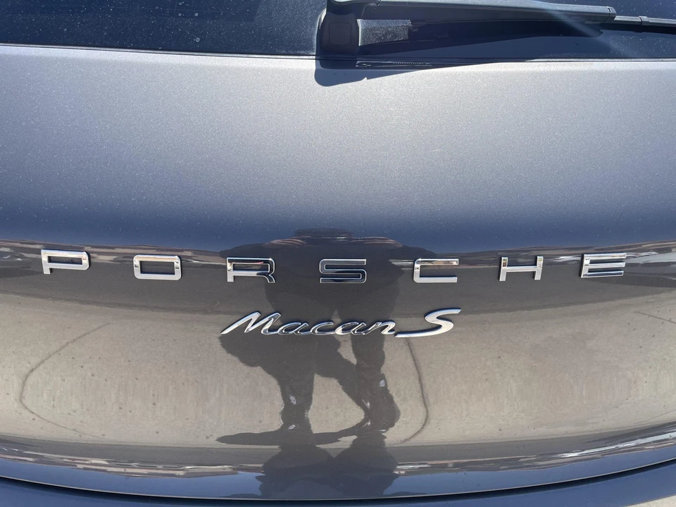 2015 Porsche Macan S - Image 26 of 31