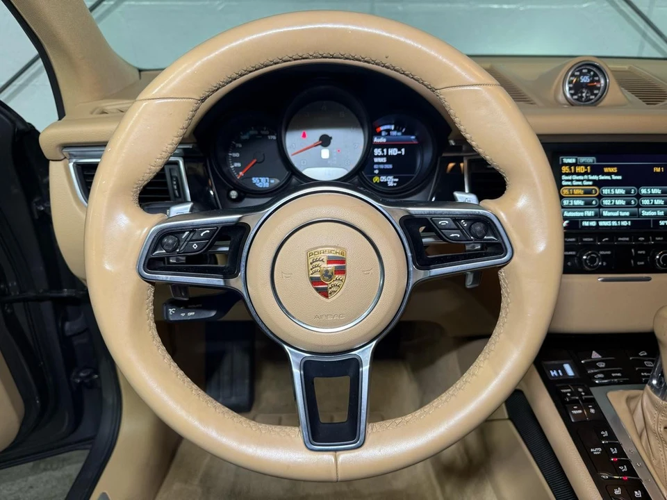 2015 Porsche Macan S - Image 13 of 21