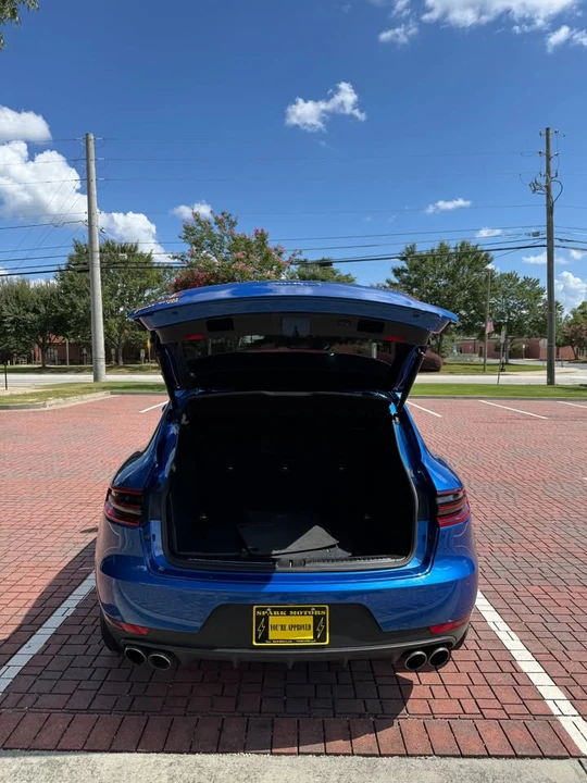2015 Porsche Macan S - Image 18 of 20