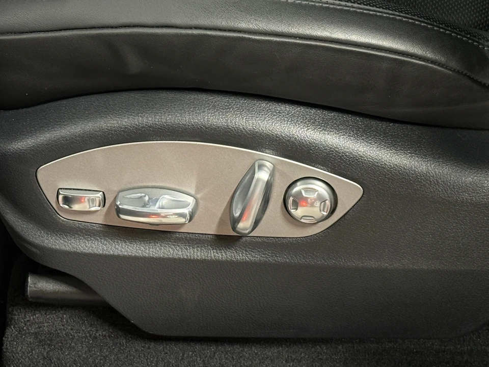 2015 Porsche Macan S - Image 2 of 22