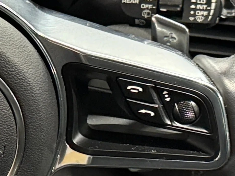 2015 Porsche Macan S - Image 20 of 22