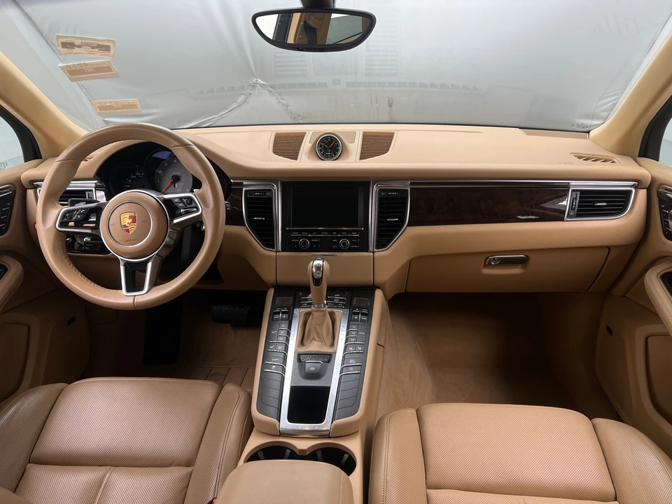2015 Porsche Macan S - Image 8 of 21