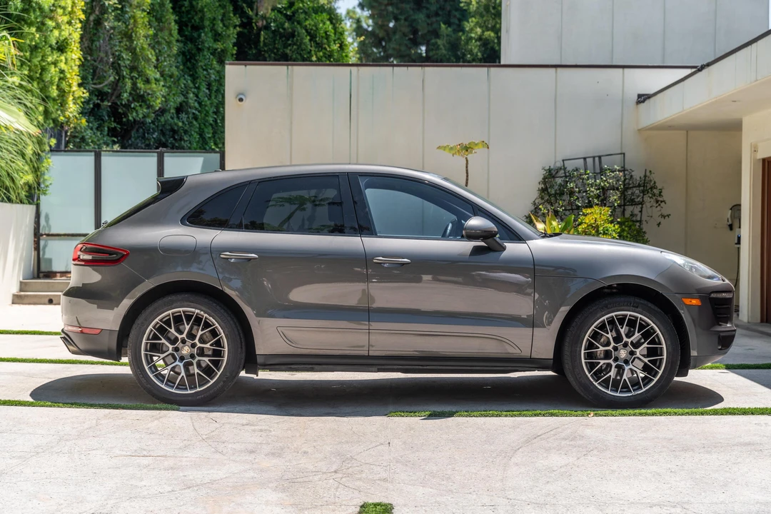 2015 Porsche Macan S - Image 3 of 31