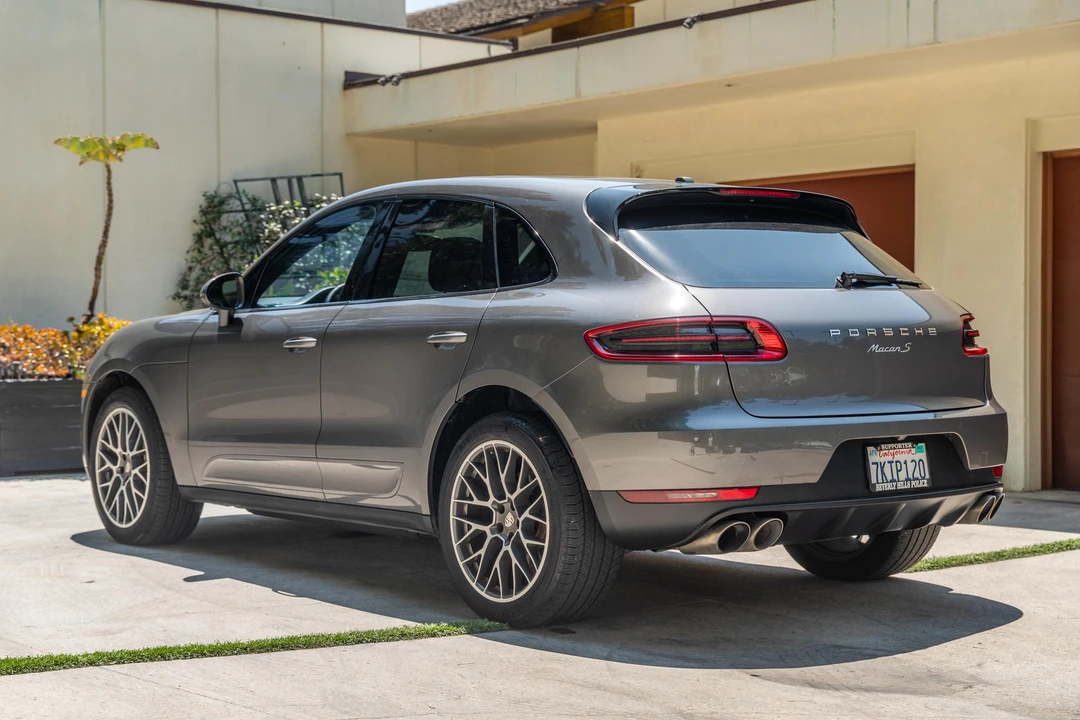 2015 Porsche Macan S - Image 9 of 31