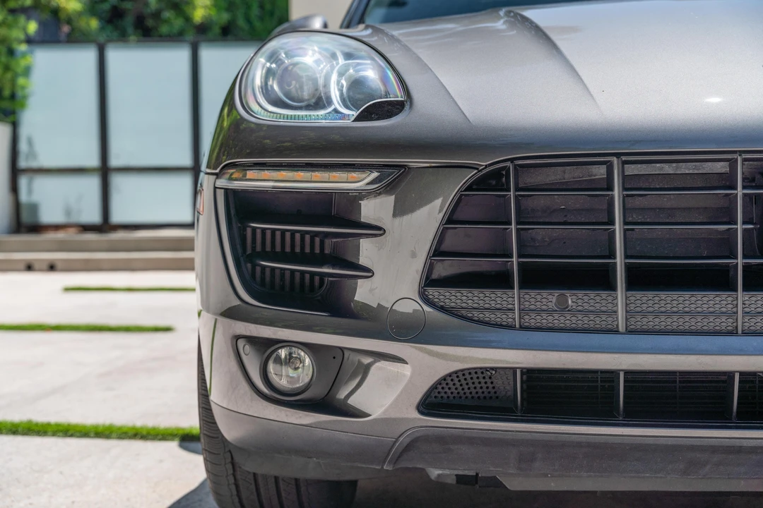 2015 Porsche Macan S - Image 12 of 31