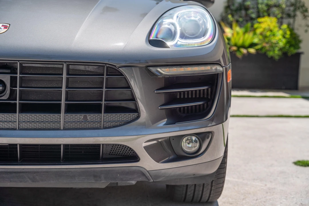2015 Porsche Macan S - Image 19 of 31