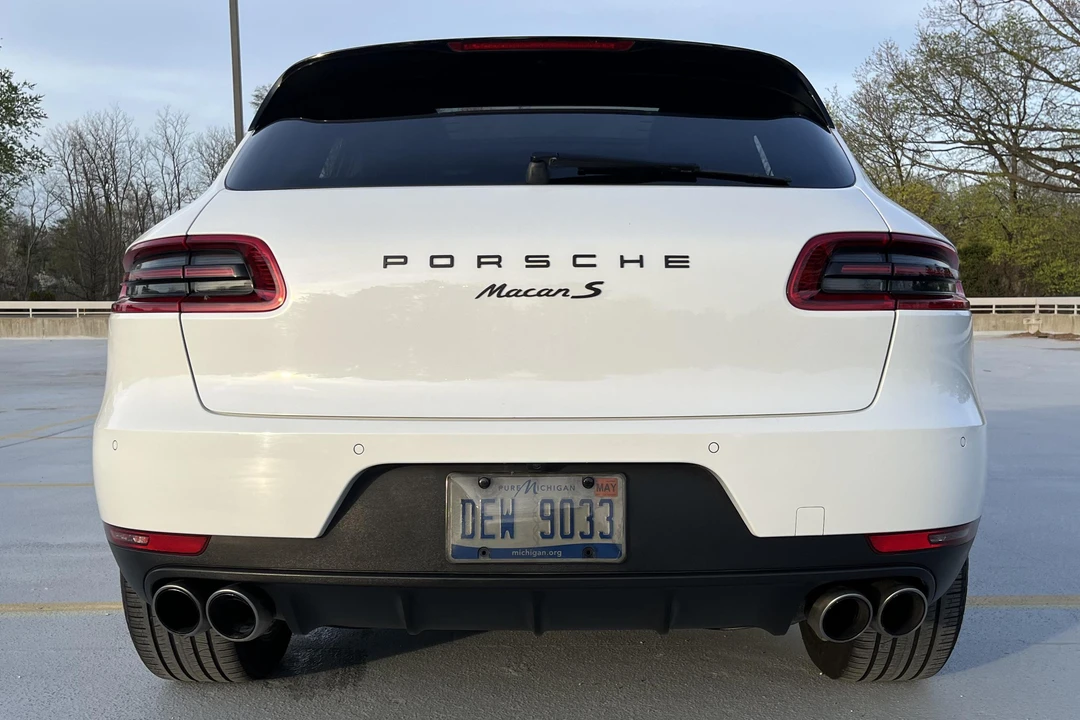 2015 Porsche Macan S - Image 5 of 31