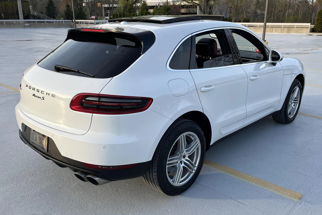 2015 Porsche Macan S - Image 4 of 31