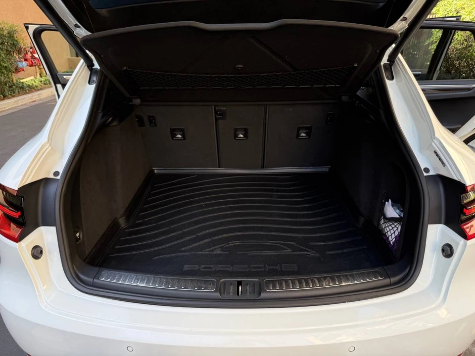 2015 Porsche Macan S - Image 16 of 18