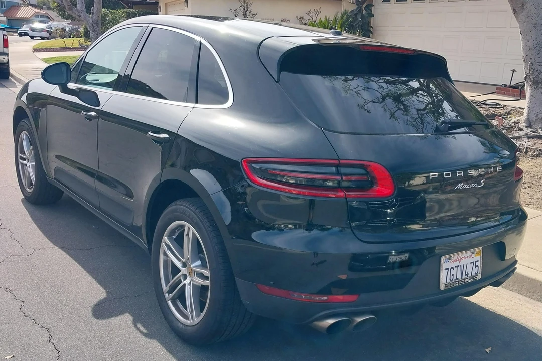 2015 Porsche Macan S - Image 10 of 31