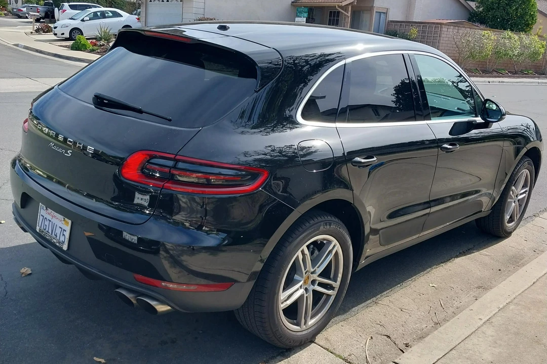 2015 Porsche Macan S - Image 12 of 31