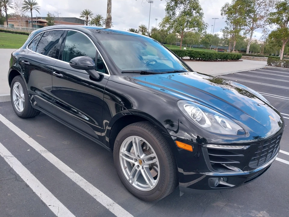 2015 Porsche Macan S - Image 14 of 31