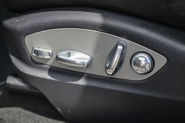 2015 Porsche Macan S - Image 19 of 31