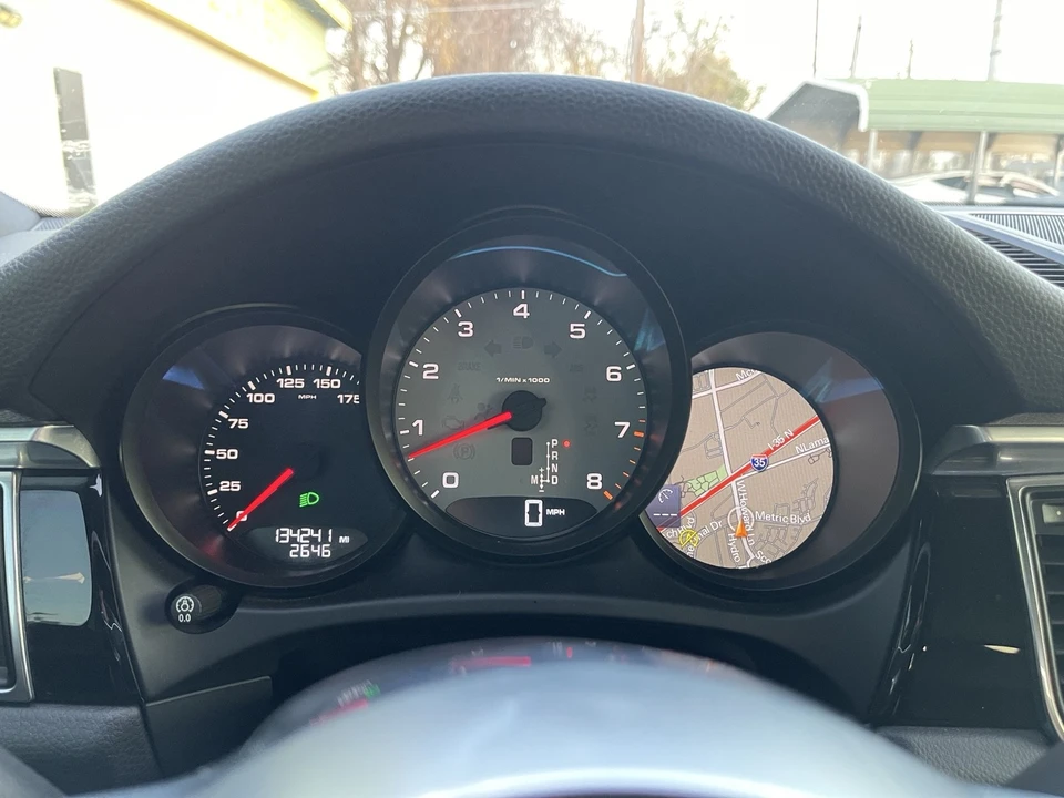 2015 Porsche Macan S - Image 10 of 19